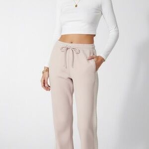 Hollister Gilly Hicks Pink Wide Leg Lace Trim Sweatpants Size M